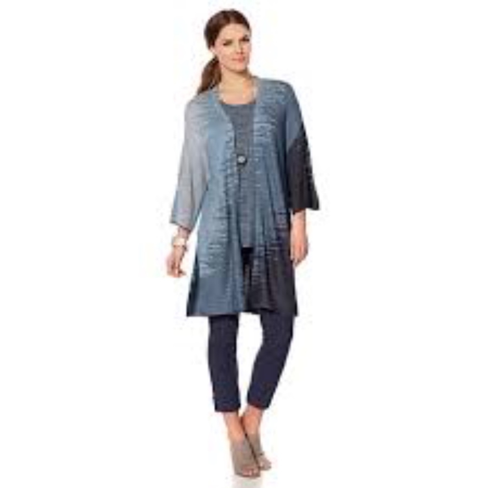 Marla Wynne Shell and Duster